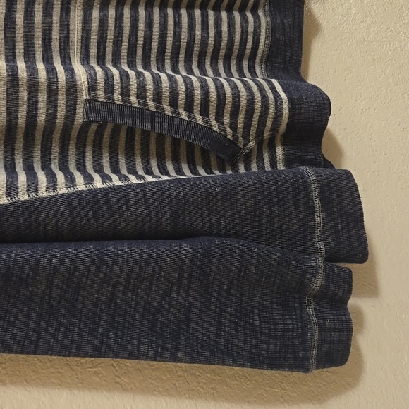 Native Code 1/4-zip Hooded Sweatshirt - Navy - Large - Picture 6 of 11